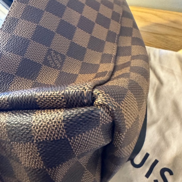 Authentic Louis Vuitton Odeon Tote MM in Damier Ebene - Picture 9 of 12